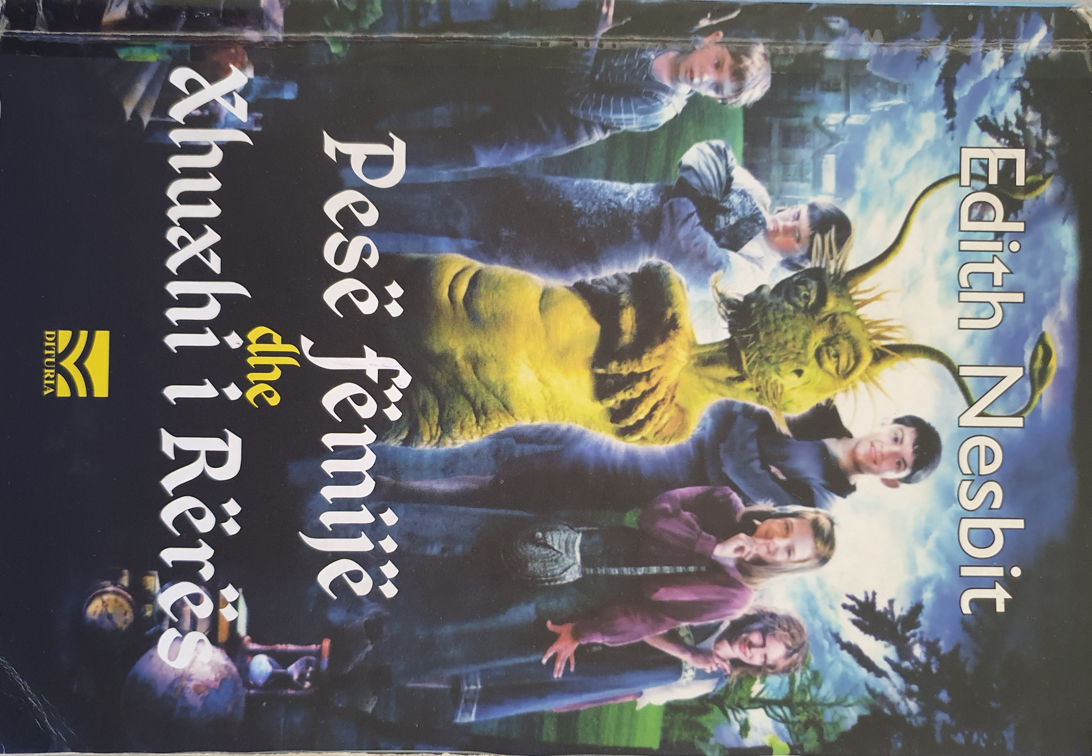 Cover of Pesë fëmijë dhe Xhuxhi i rërës